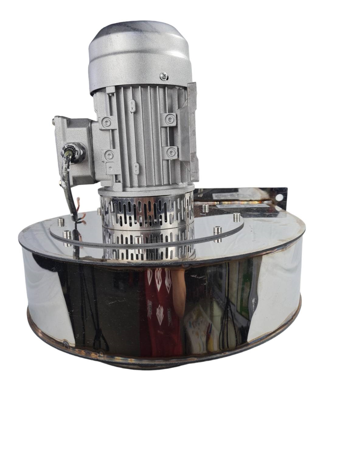 พัดลมโบเวอร์ สแตนเลส 304 ขนาด 370W 220V สามารถทนความร้อนได้สูง 200องศาและทนกัดกร่อนสูงใช้งานกับสารเคมี อาหาร และงานที่มีความร้อนสูง