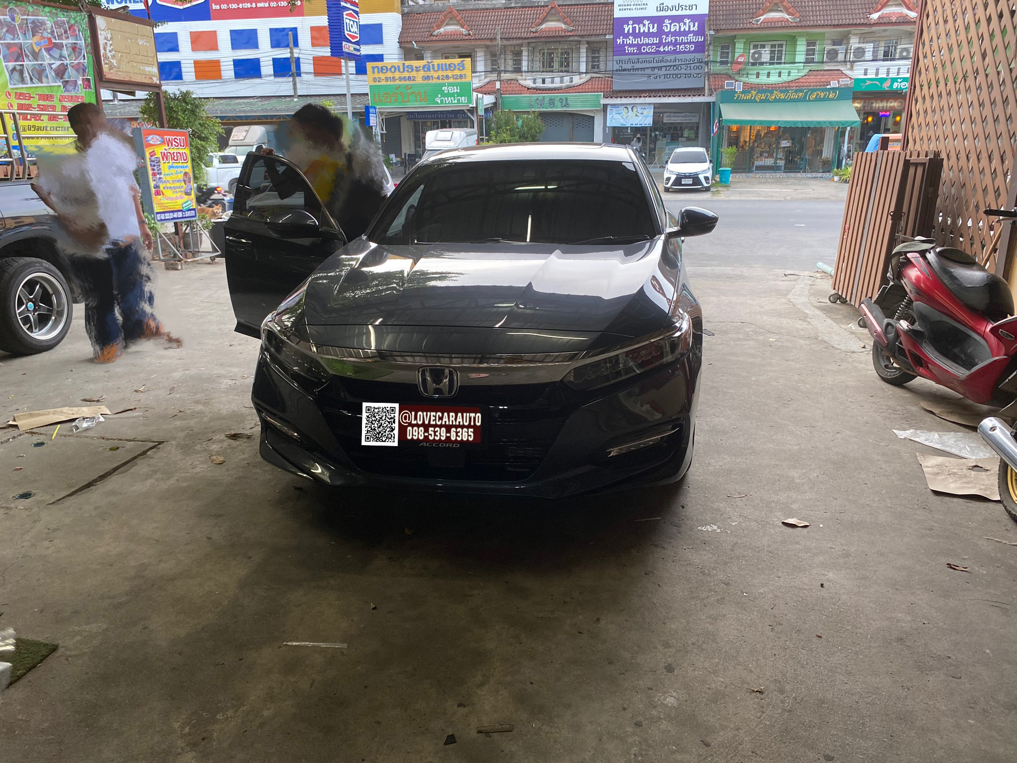 พรมปูพื้นรถยนต์ Honda Accord G10 2023 ด้ายคู่ สีน้ำตาลเข้ม