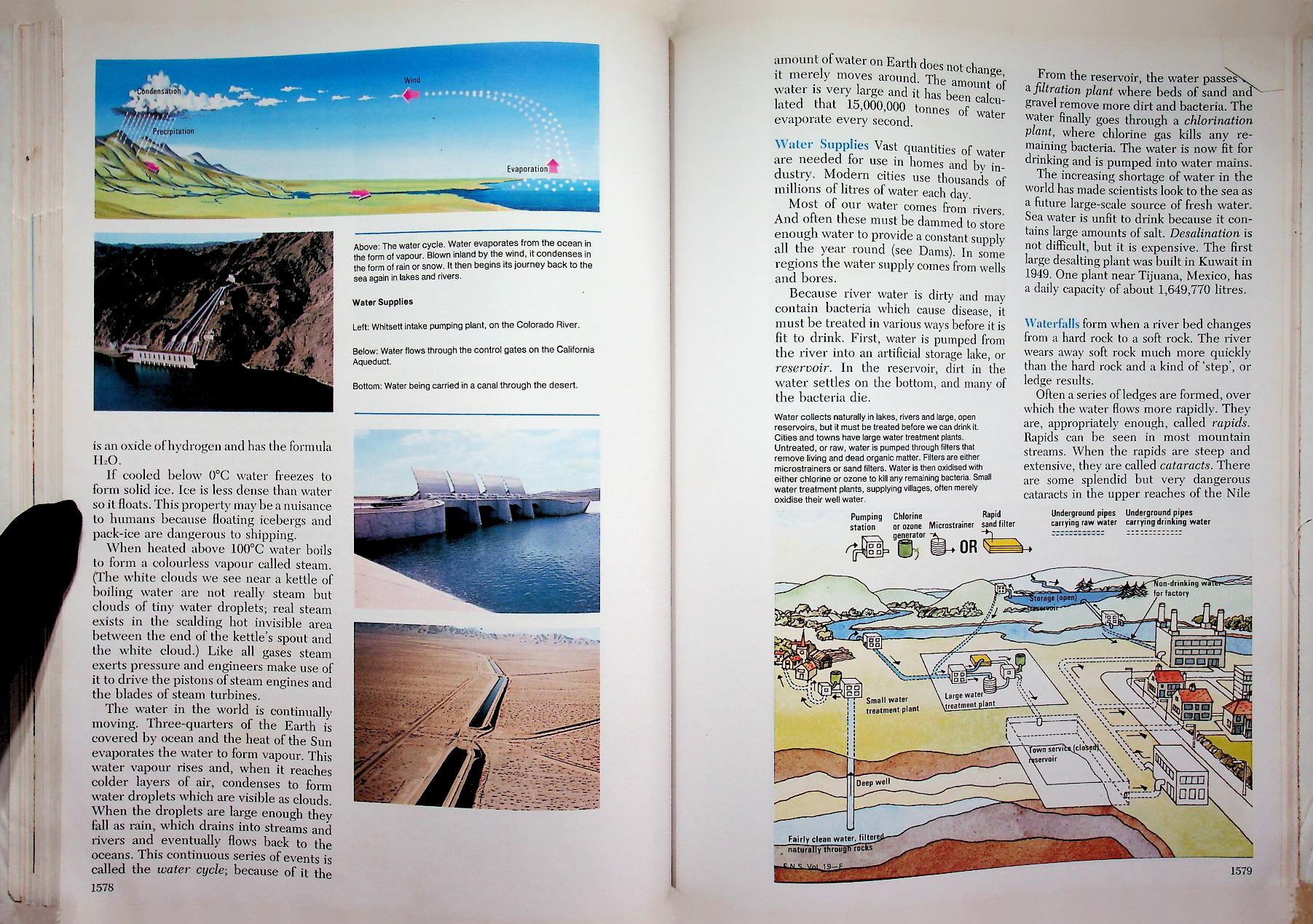 The 21st Century JUNIOR WORLD Encyclopedia 10