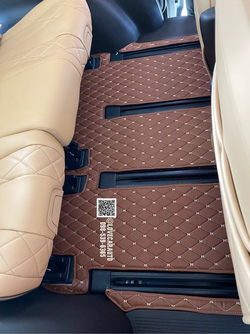 พรมปูพื้นรถยนต์ BYD Denza D9 สีน้ำตาลเข้มด้ายทอง