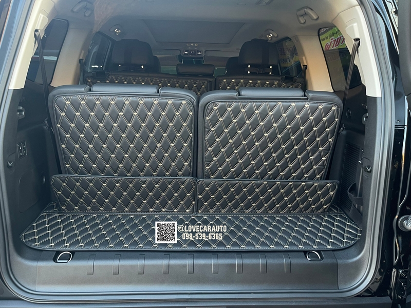 พรมปูพื้นรถยนต์ 6D GWM TANK500 สีดำด้ายทอง