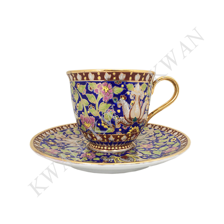 KWAN ชุดกาแฟเบญจรงค์ ลายกล้วยไม้หูหวาย พื้นน้ำเงิน