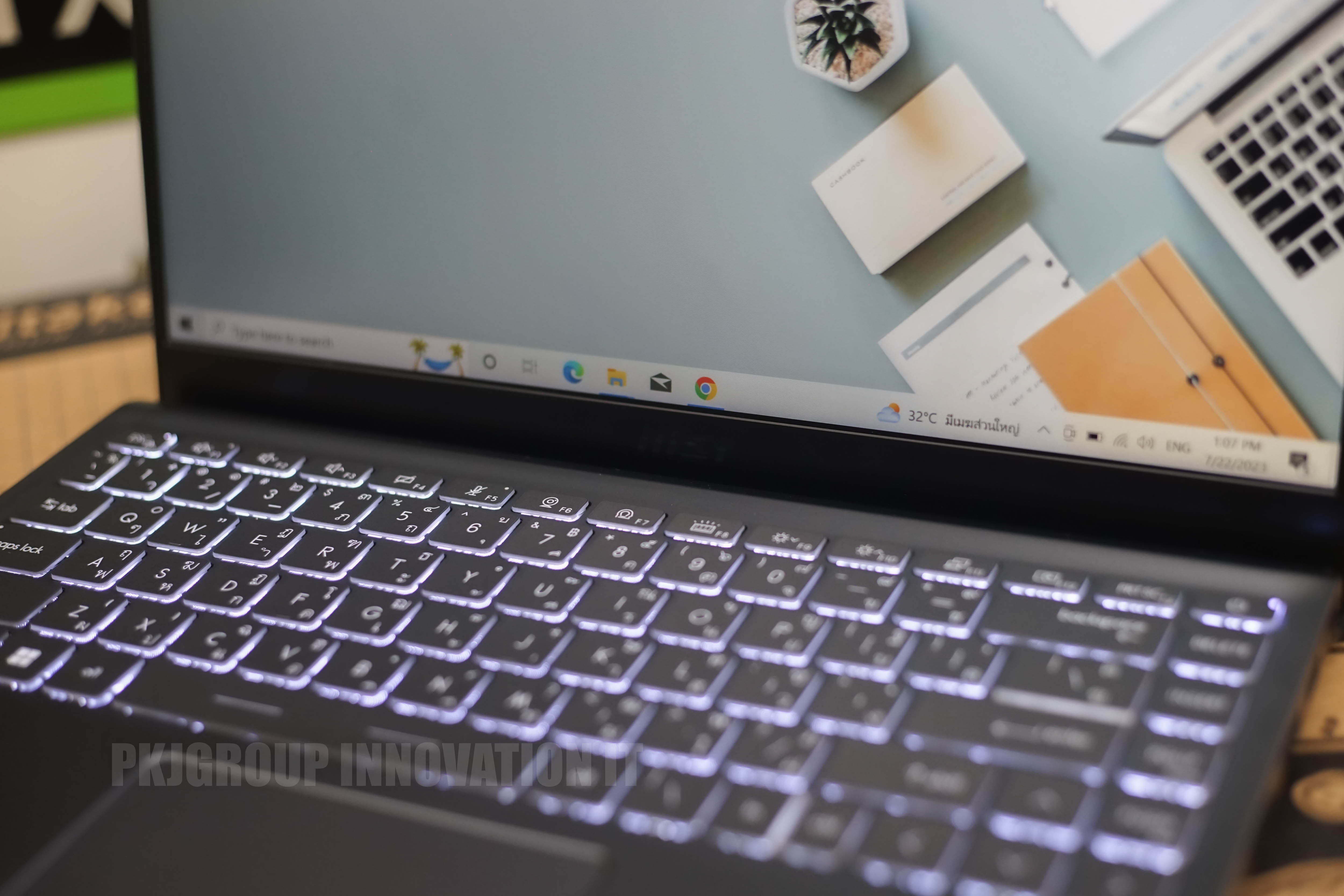 โน๊ตบุ๊คทำงานมือสอง MSI Modern 14 B5M-235TH R5 5500U RAM 8 GB SSD 512GB RX Vega 7 Adapterตัวเทียบ