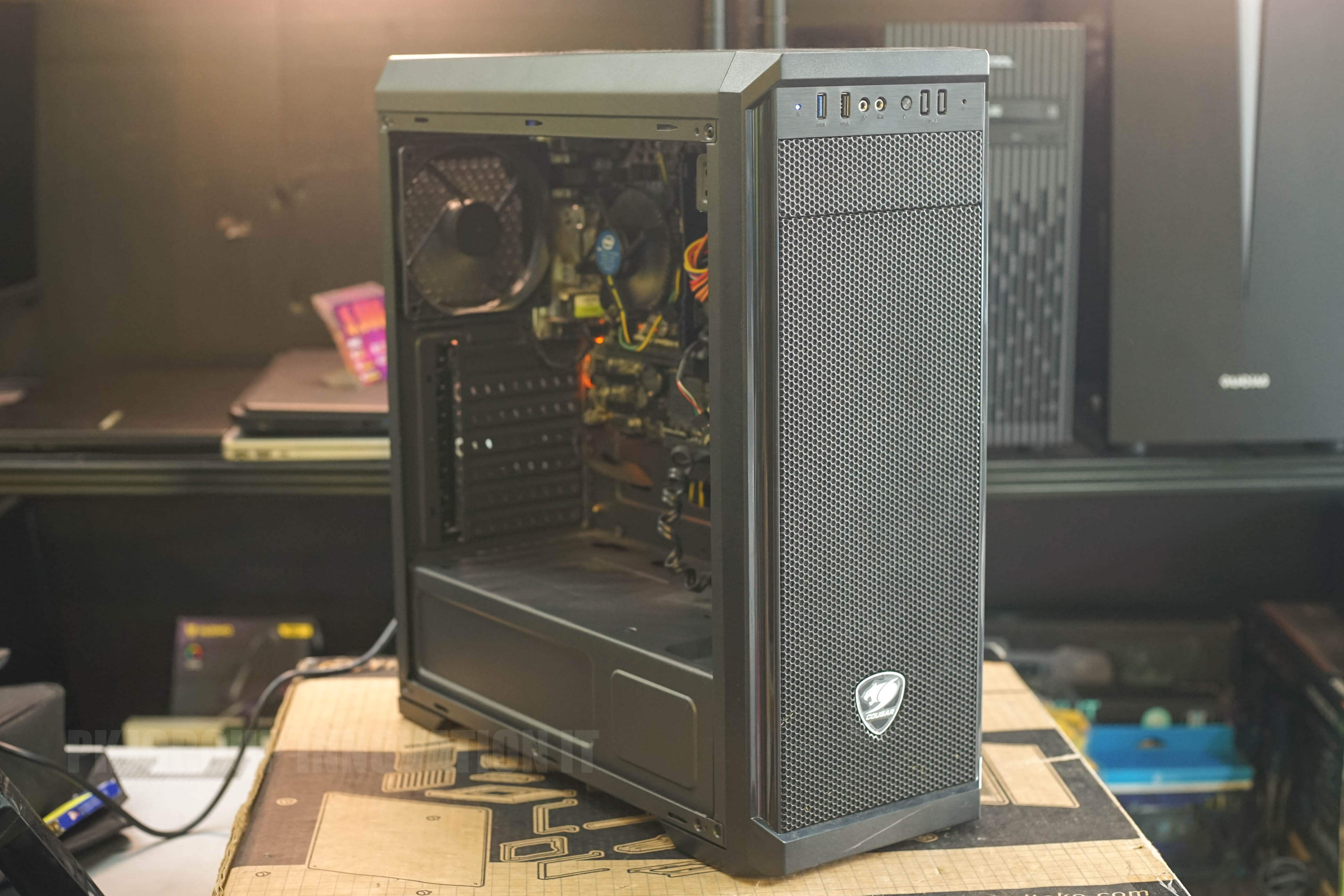 คอมมือสอง Cougar i3-10100 RAM 8 GB SSD SATA 240 GB