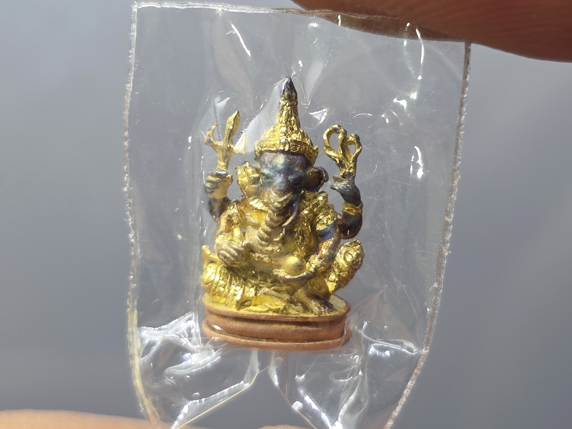 พระพิฆเนศ เทวสถานโบสถ์พราหมณ์ เนื้อเงินสามกษัตริย์ พิมพ์เล็ก ปี2539 พร้อมกล่องเดิม สภาพสวยเดิม