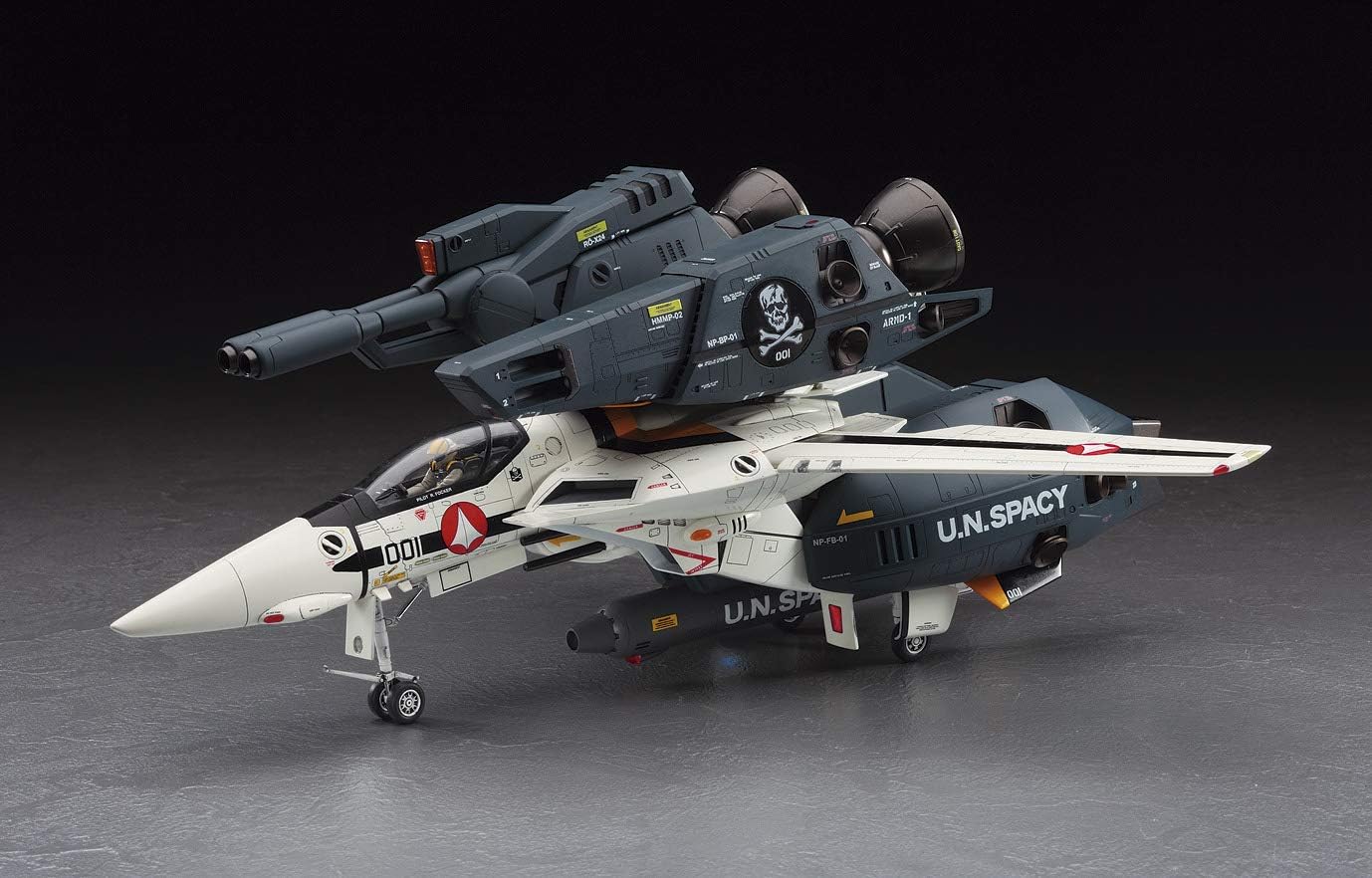 **MTS Toys**Hasegawa Macross 1/48 : VF-1S/A Strike /Super Valkyrie Skull Squadron