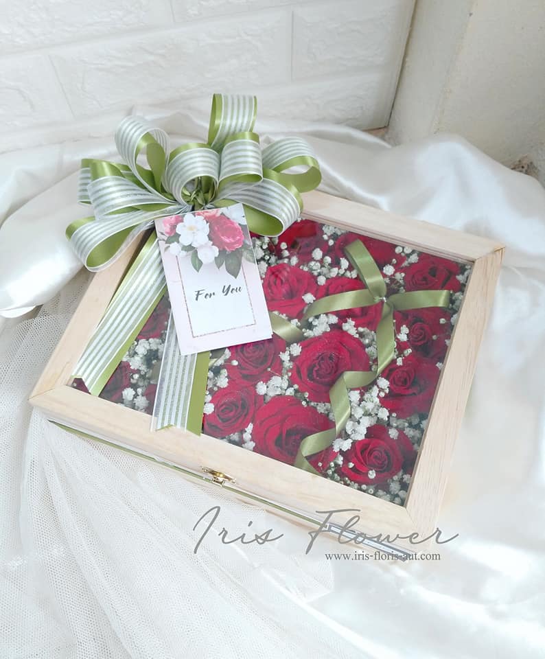 Flower Box กล่องกุหลาบสีแดง