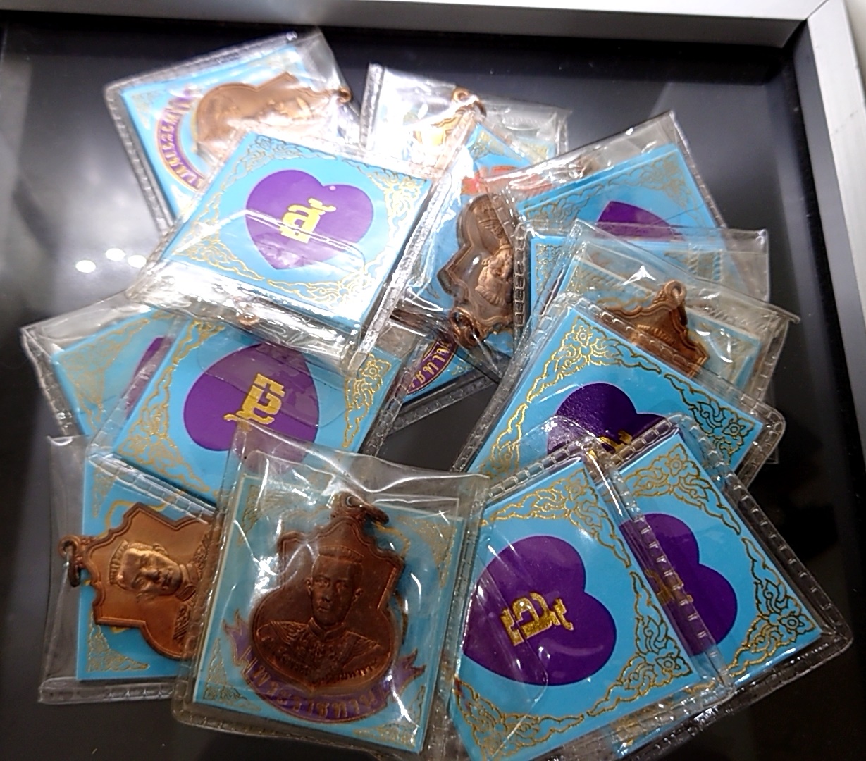 เหรียญทองแดง ที่ระลึกพระนเรศวรมหาราช รุ่น สู้ หลัง สก แพคเดิม