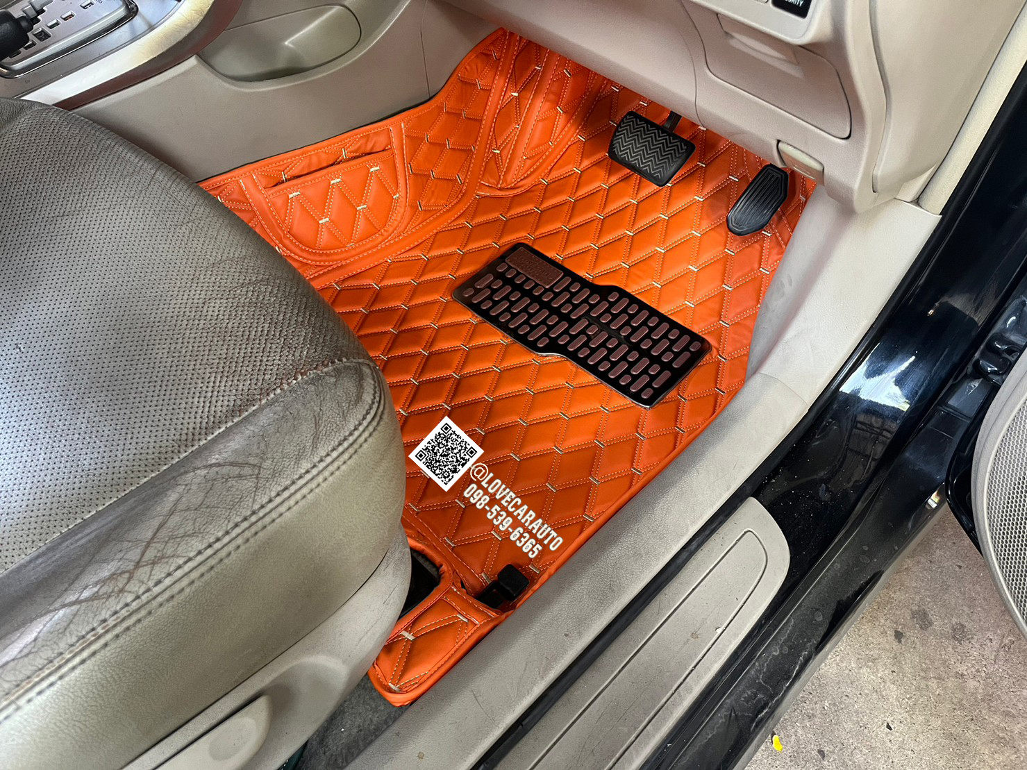 พรมปูพื้นรถยนต์6D Toyota Altis 2012 พรม VVIP สีส้ม