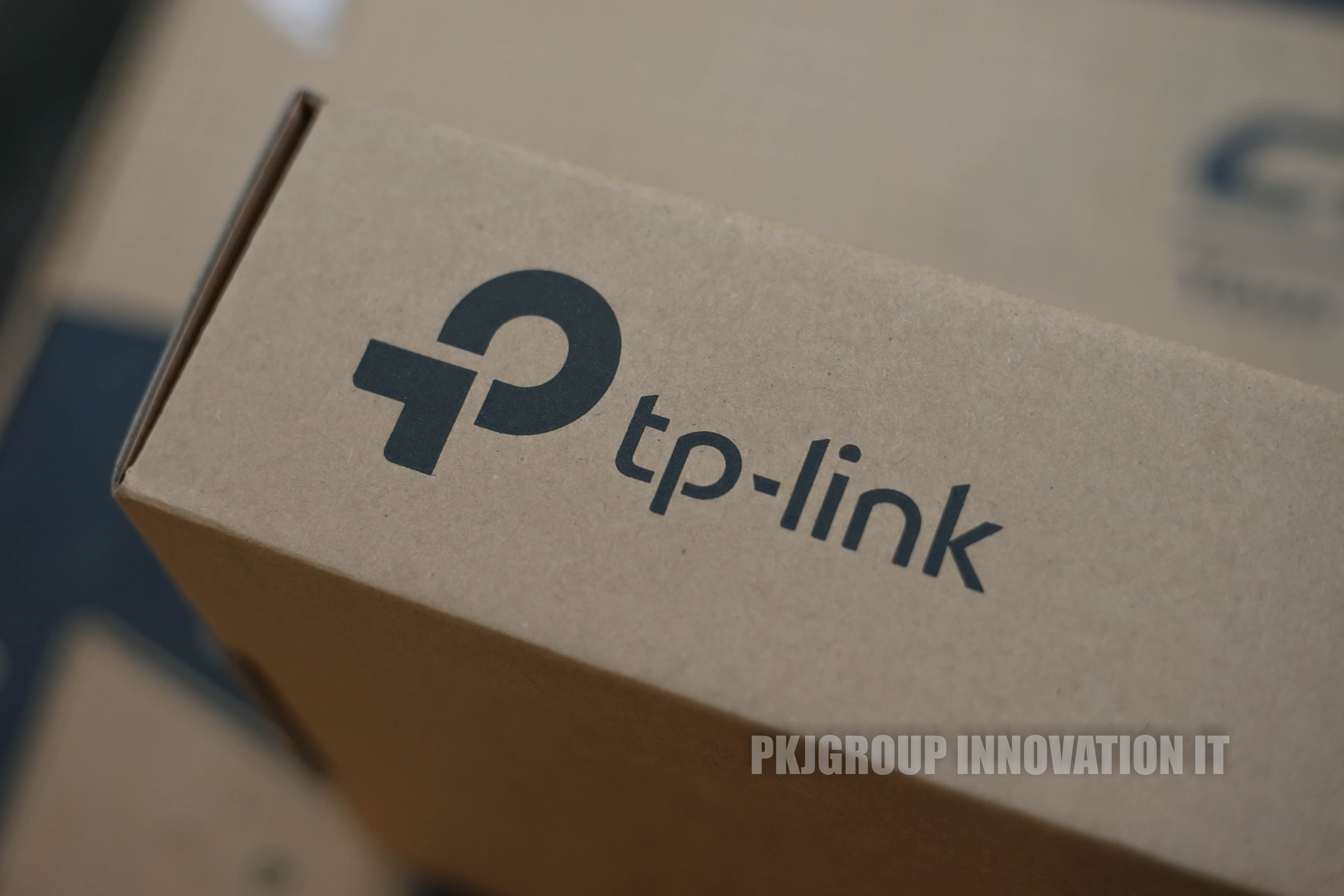 TP-Link TL-SG1024 HUB 24-Port Gigabit Rackmount Switch(17)