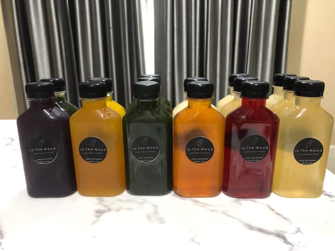 ขวดทรงแบนเรียบ 220 ml ป. 30 แพคละ 150 ใบ