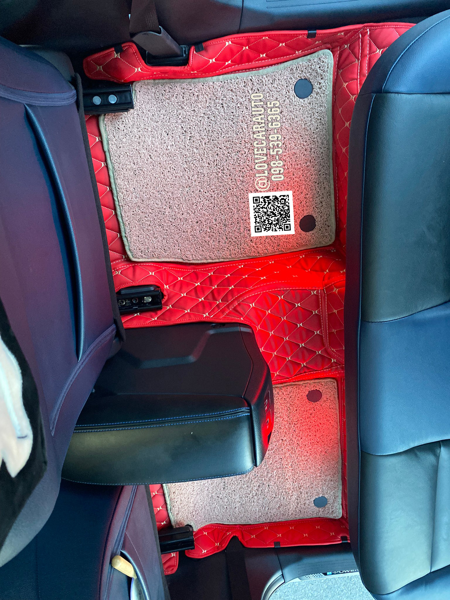 พรม7D Nissan Kicks Epower 2022 สีแดงสด +ไวนิลครีม