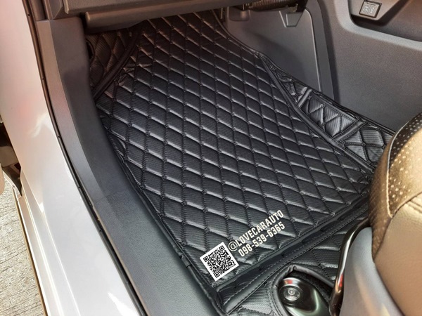 พรมปูพื้นรถยนต์ 6d Toyota Veloz โตโยต้า เวลอซ 2022 พรมเคฟล่า สีดำด้ายดำ