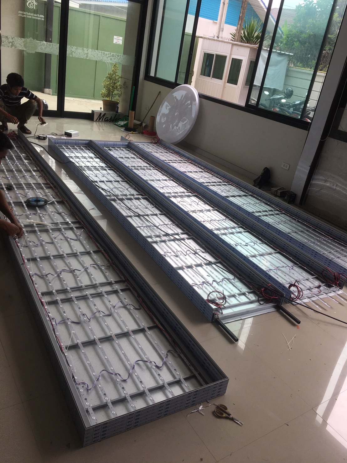 ป้ายกล่องไฟโครงอลูมิเนียมแอลอีดี ไม่เป็นสนิมตลอดอายุการใช้งาน