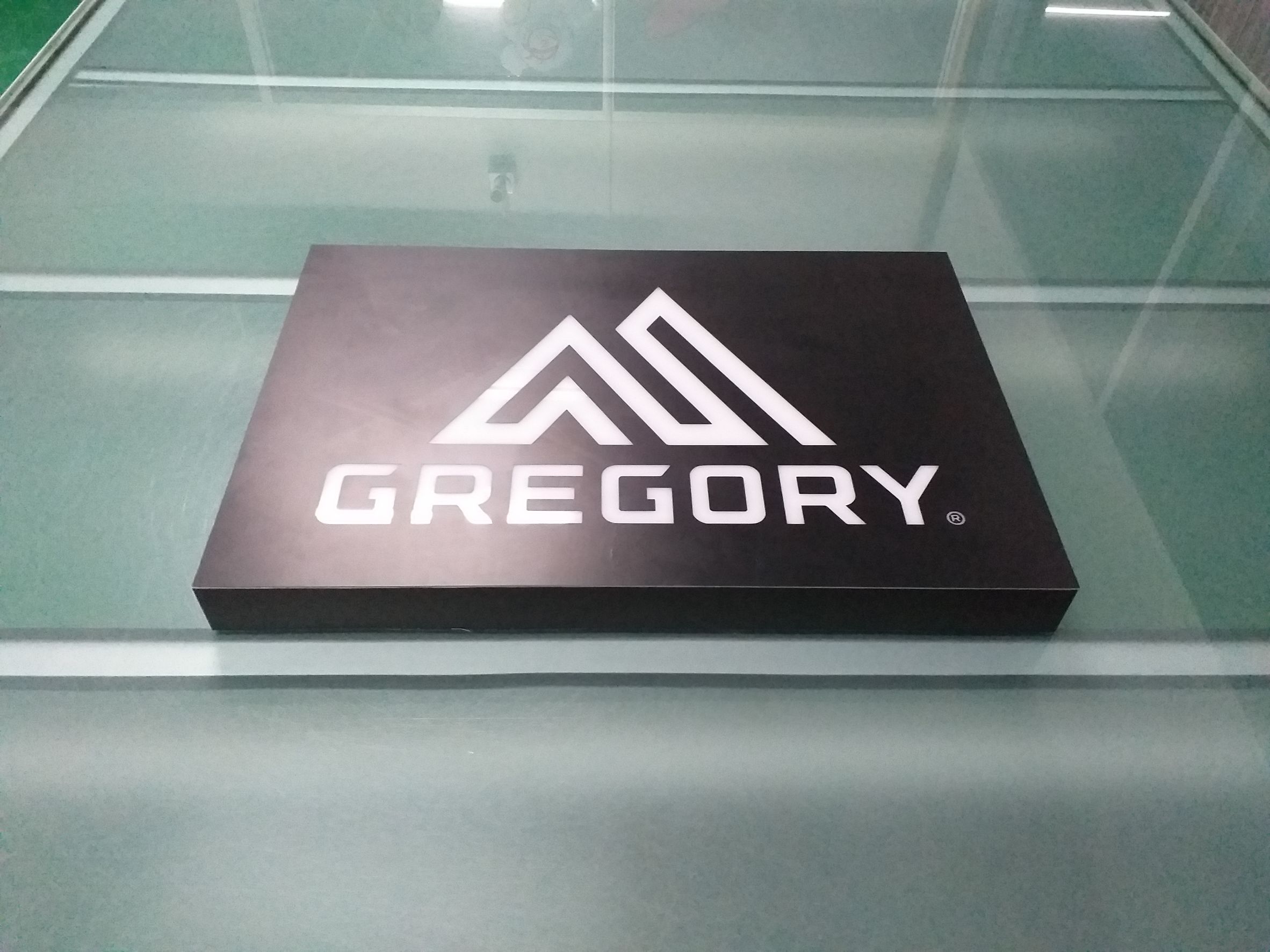 ป้ายกล่องไฟแอลอีดี งานGREGORY