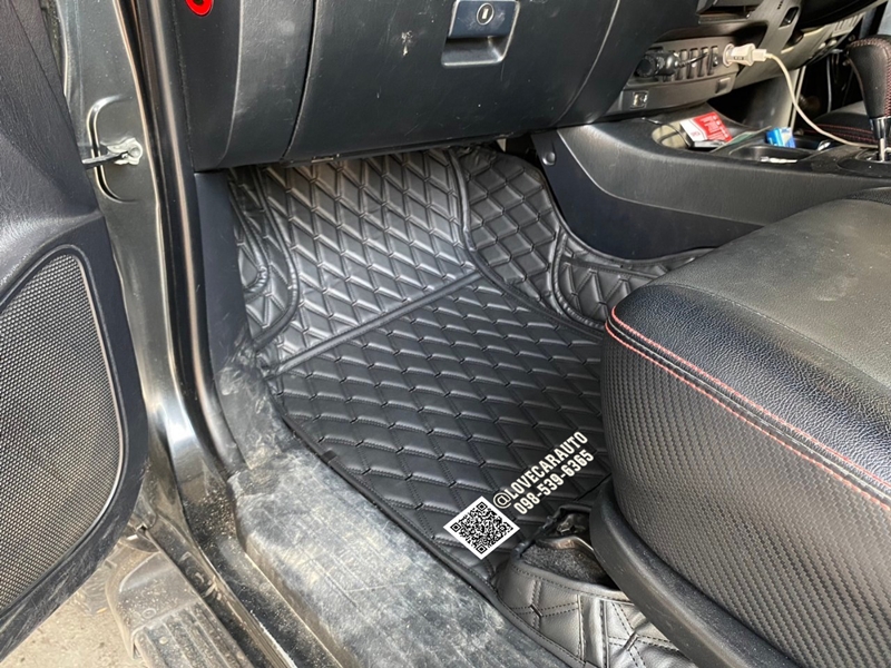 พรมปูพื้นรถยนต์6D Toyota Vigo Cab พรมVVIPด้ายคู่ สีดำด้ายดำ