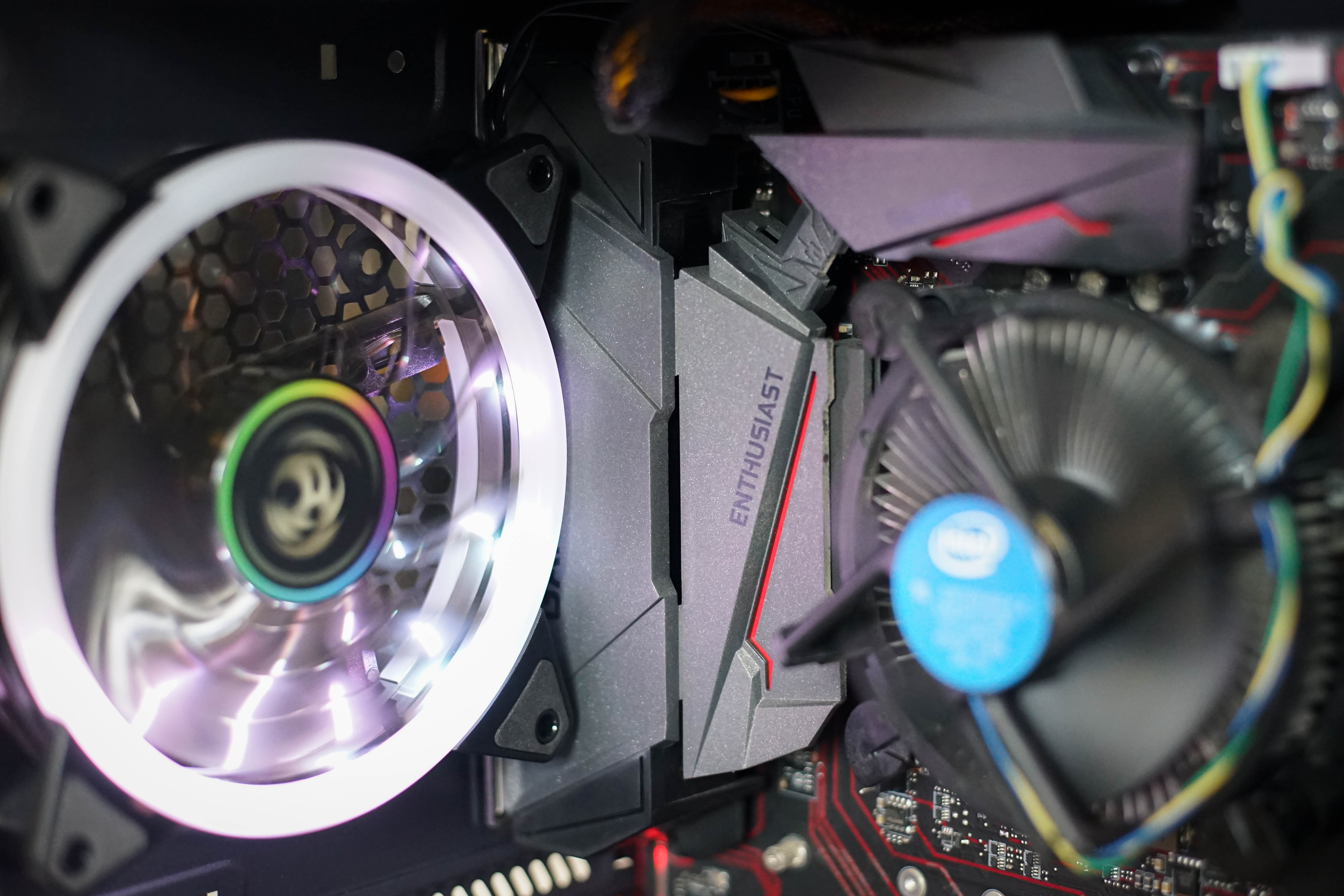 คอมเล่น Five M Valorant I5-7600 สภาพสวยๆเลย