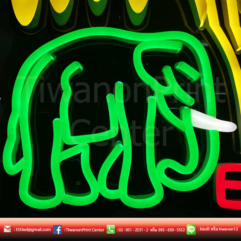 ศึกช้างชนช้าง ในป้าย Chang งานละเอียด งานเนียบ งานสวยโดนใจ