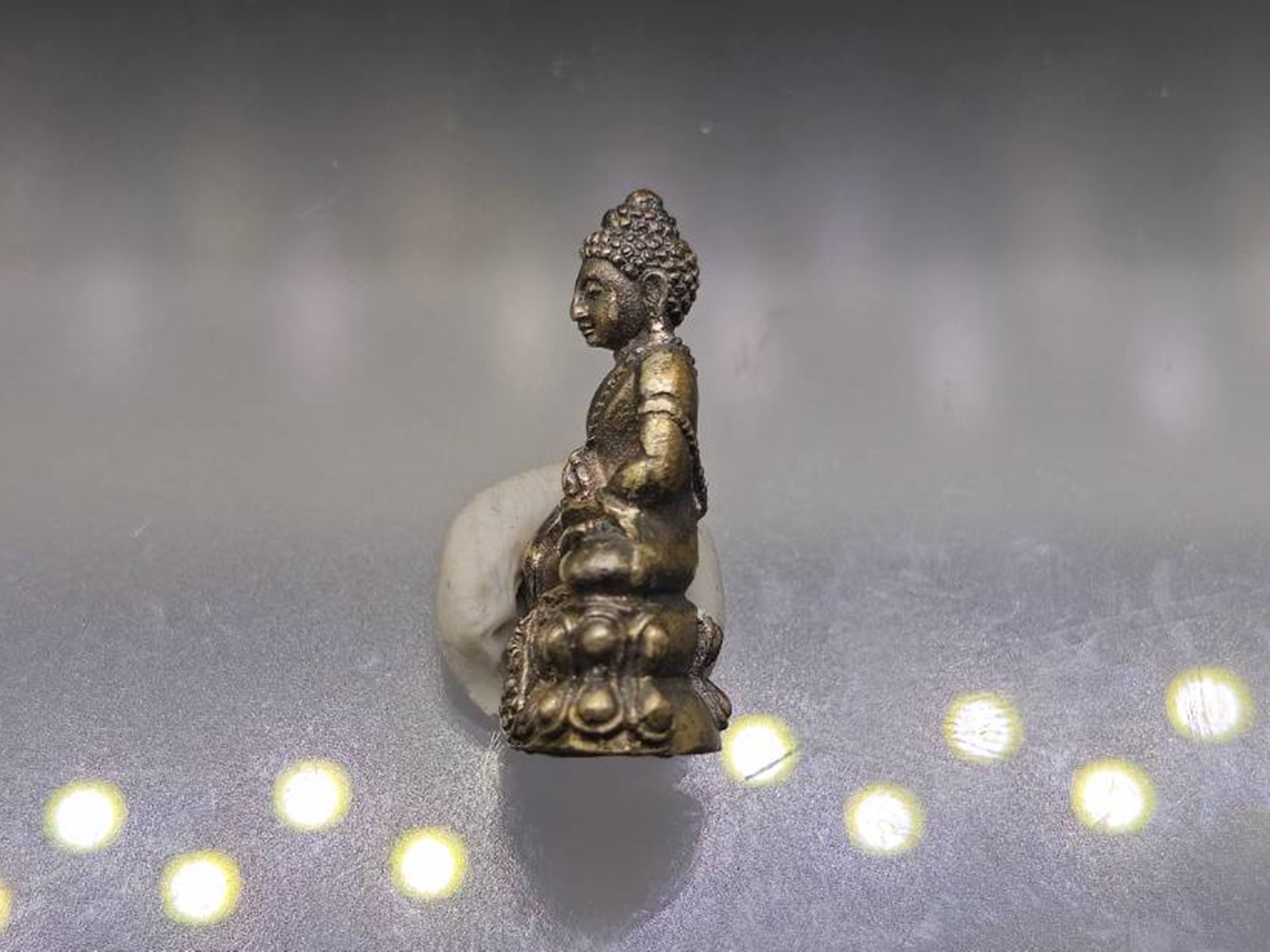 พระชัยวัฒน์นวปทุม ภปร. วัดปทุมวนาราม ปี2535 เนื้อเงิน (ในหลวงรัชกาลที่9เสด็จเททอง) นิยม หายาก มาพร้อมกล่องเดิมๆ