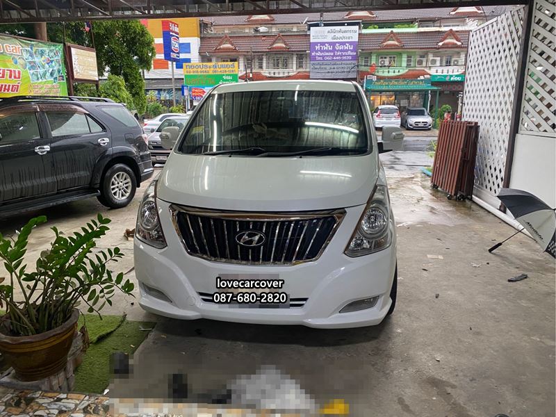 พรมรถตู้ Hyundai H1 VIP ดัดแปลง pvc ดำ