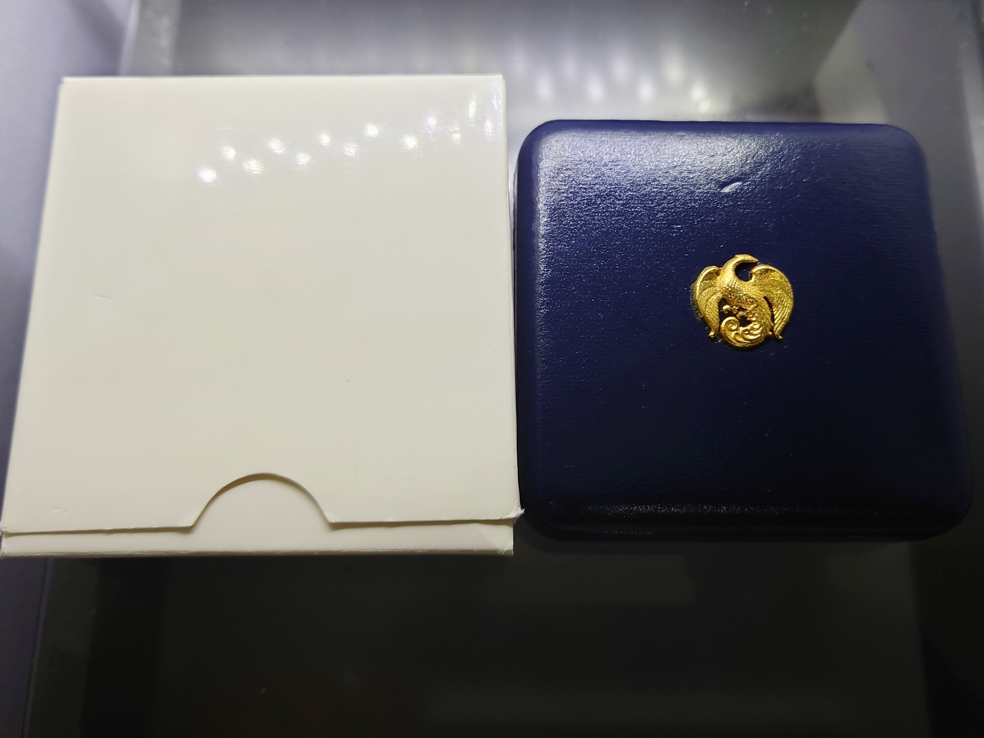 เหรียญเงินขัดเงา 600 บาท ที่ระลึก 36 พรรษา สมเด็จพระเทพรัตนราชสุดาๆ 2534 พร้อมกล่องหนัง สภาพสวย