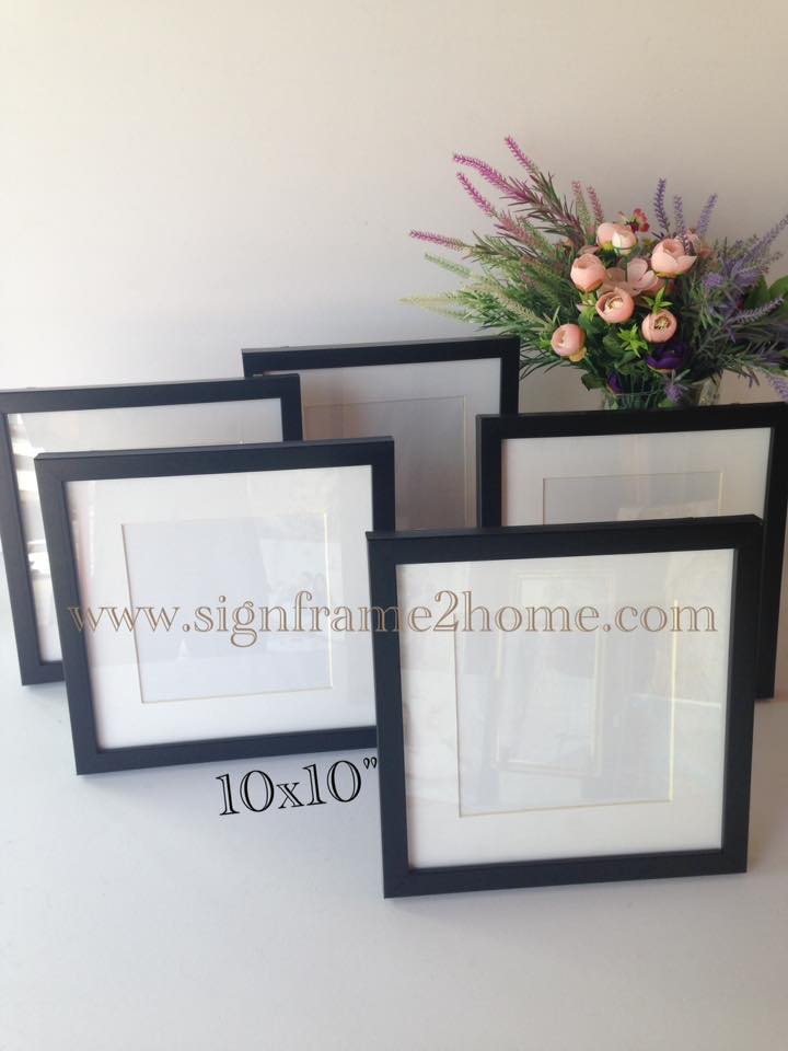 กรอบรูป ขนาด 10x10" พร้อมใส่โฟโต้เม้าบอร์ด