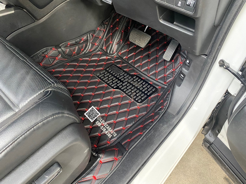 พรมปูพื้นรถยนต์ Honda CRV G5 7ที่นั่ง สีดำด้ายแดง