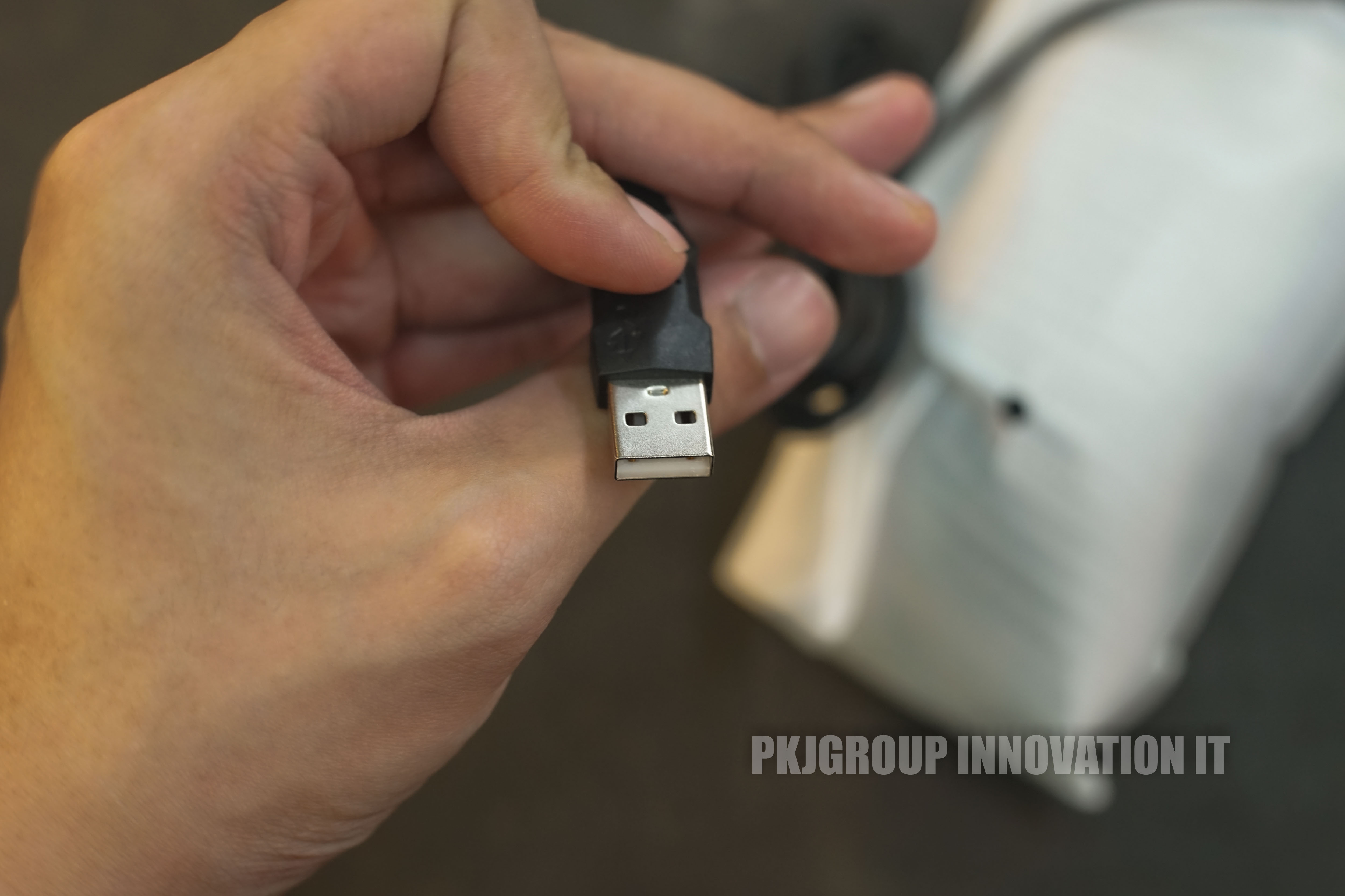 เมาส์เกมมิ่ง Aula F815 12800 DPI สามารถตั้งมาโครได้ ประกัน 2 ปี