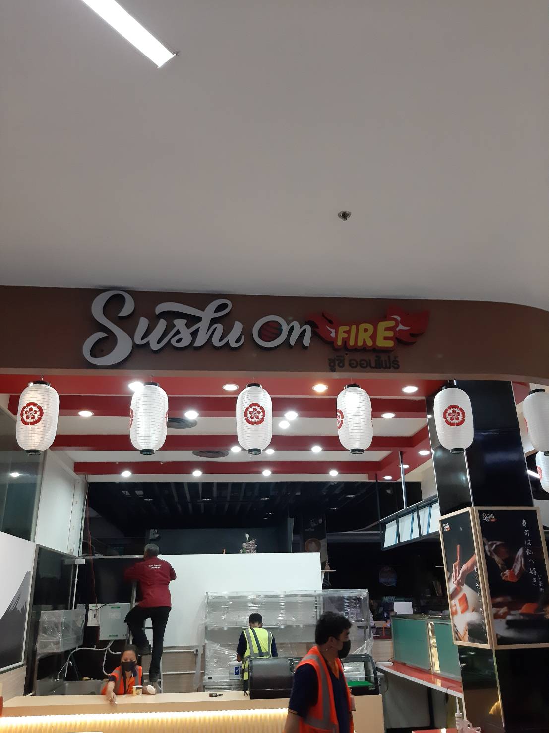 ป้ายไฟหน้าร้าน ตัวหนังสือLED งาน SUSHI ON FIRE