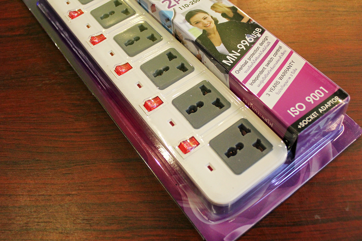 Macnus mn-996 ปลั๊กไฟมีช่อง usb