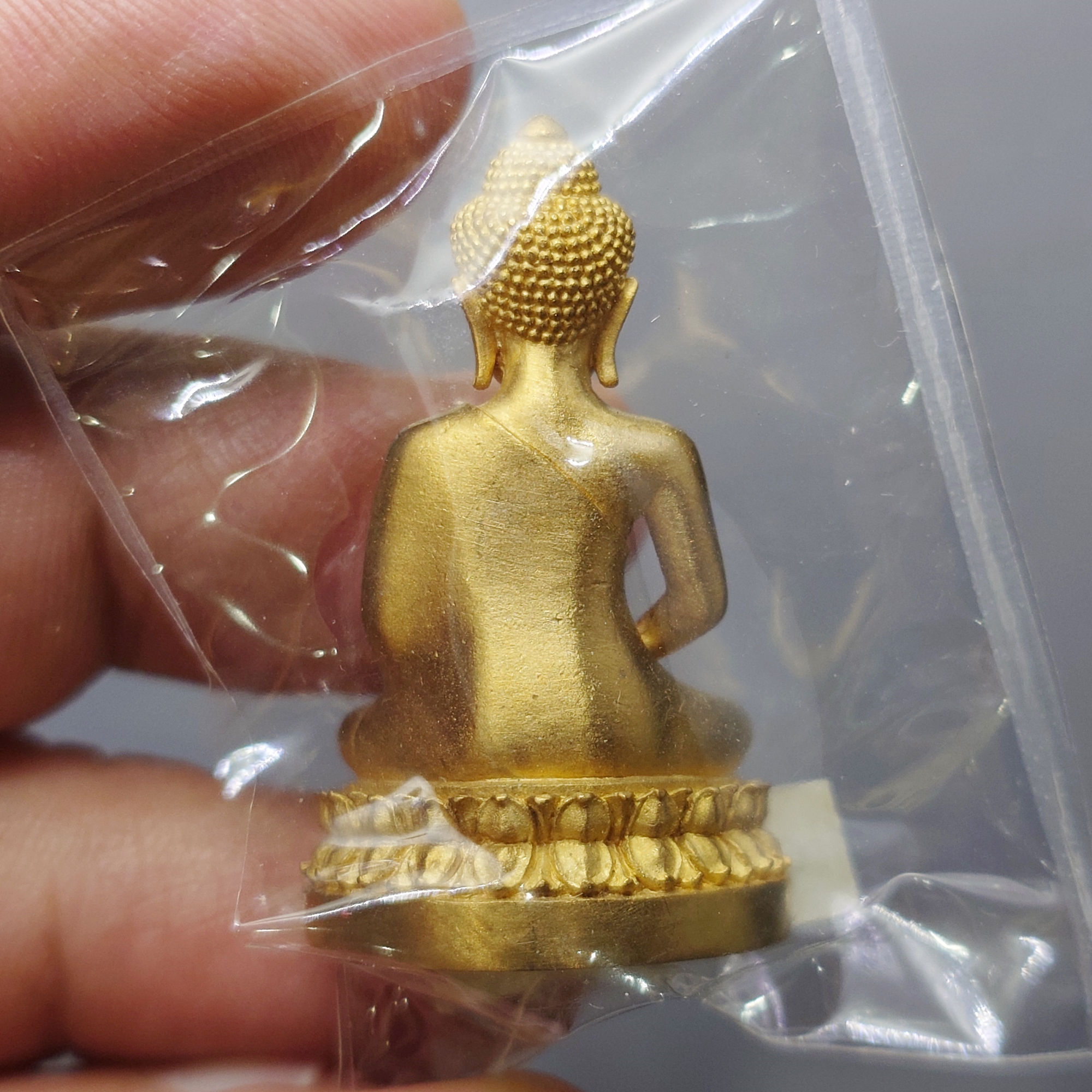 พระกริ่งนิรันตราย สำนักงานตำรวจแห่งชาติ เนื้อสัมฤทธิ์ (สำหรับประชาชนทั่วไป) วัดบวรนิเวศวิหาร ปี2555 พร้อมกล่องเดิม และใบเซอร์