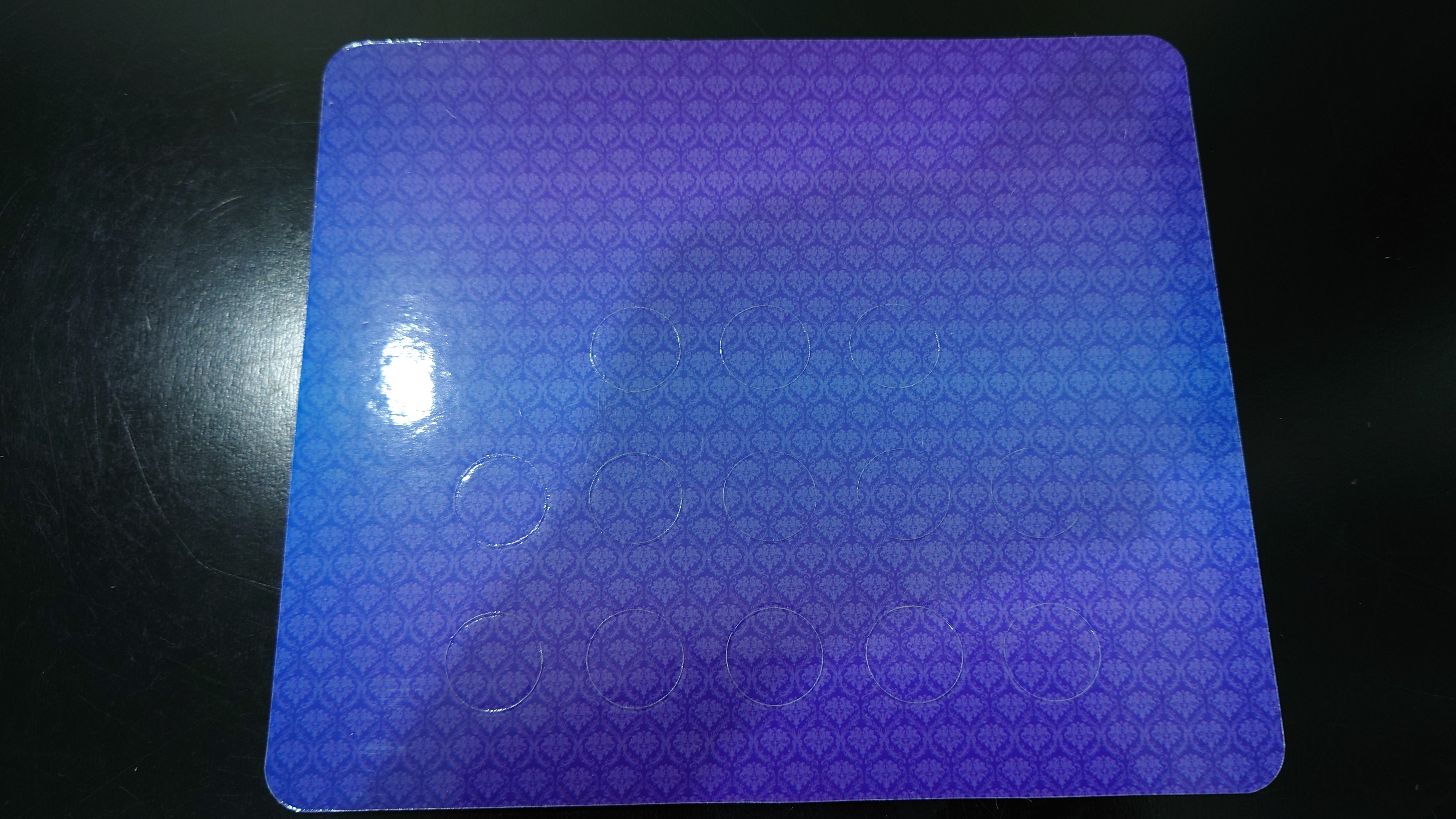 แผงใส่เหรียญ 2 บาท หมุนเวียน 13 ช่อง พ.ศ.2548-2560 สีน้ำเงิน/สีเหลือง/สีแดง แผงเปล่าใส่เหรียญ คุณภาพดี