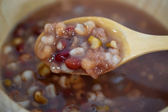 Miku (มิกุ) ธัญพืชกระป๋องพร้อมทาน รสถั่วแดง