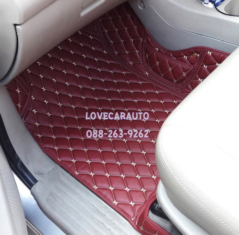 พรมปูพื้นรถยนต์ 6D Toyota Innova สีแดงไวน์ เข้ารูป เต็มคัน