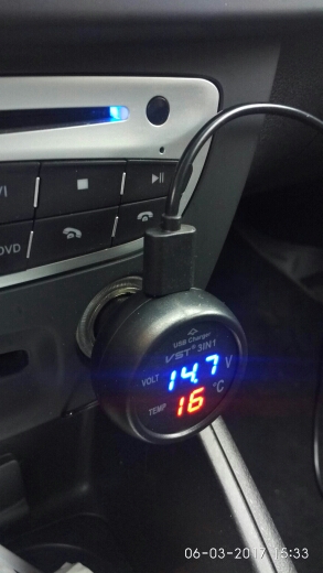 Multifunction Car Digital Voltmeter Thermometer USB Car Charger 3 in1