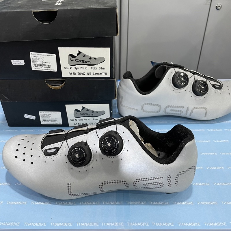 รองเท้า * ลดล้างสต๊อก * เสือหมอบ Login style pro rd พื้นcarbon รองเท้าปั่นจักรยาน พื้นคาร์บอน
