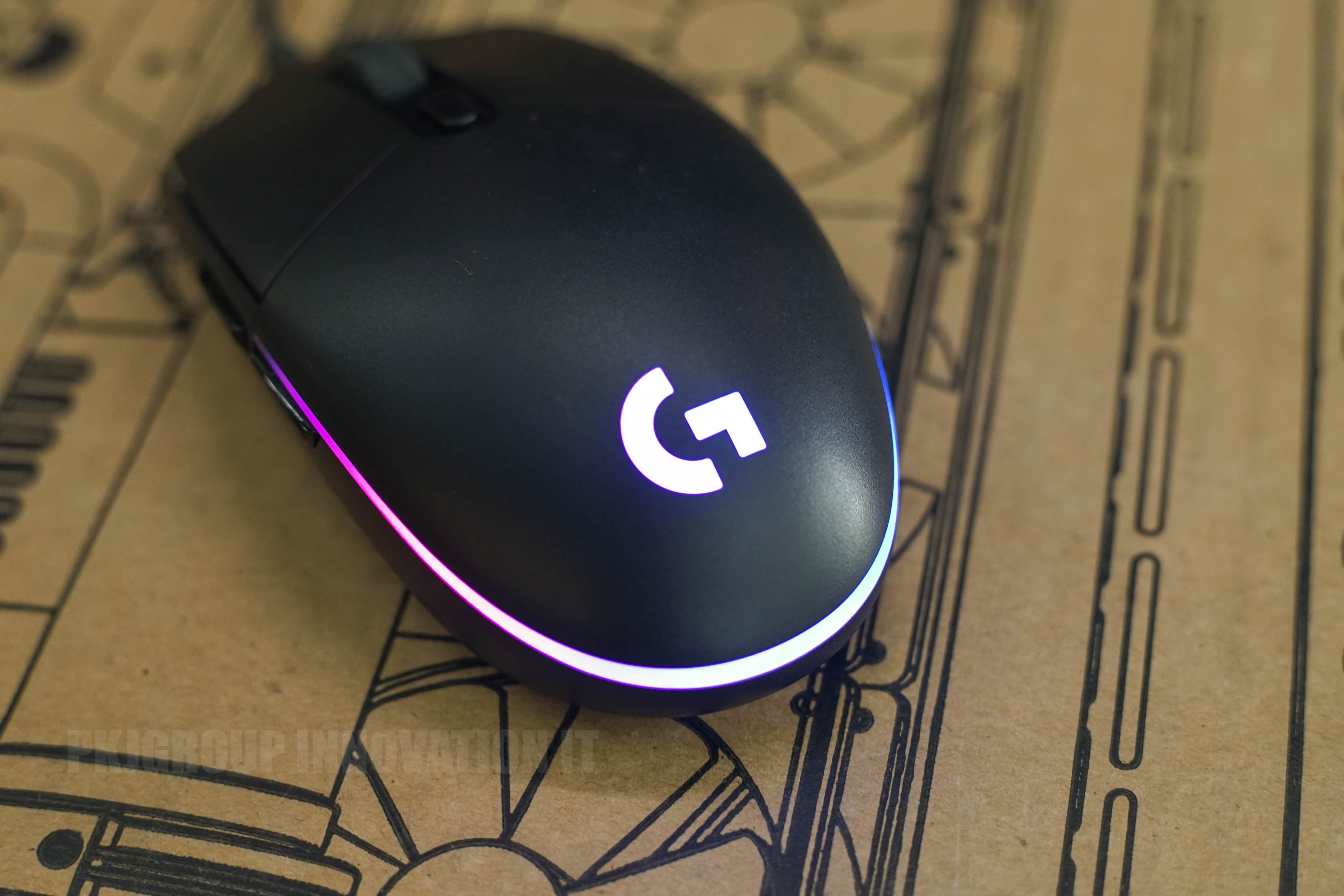 เมาส์เล่นเกมมือสอง Logitech G102 LIGHTSYNC BLACK