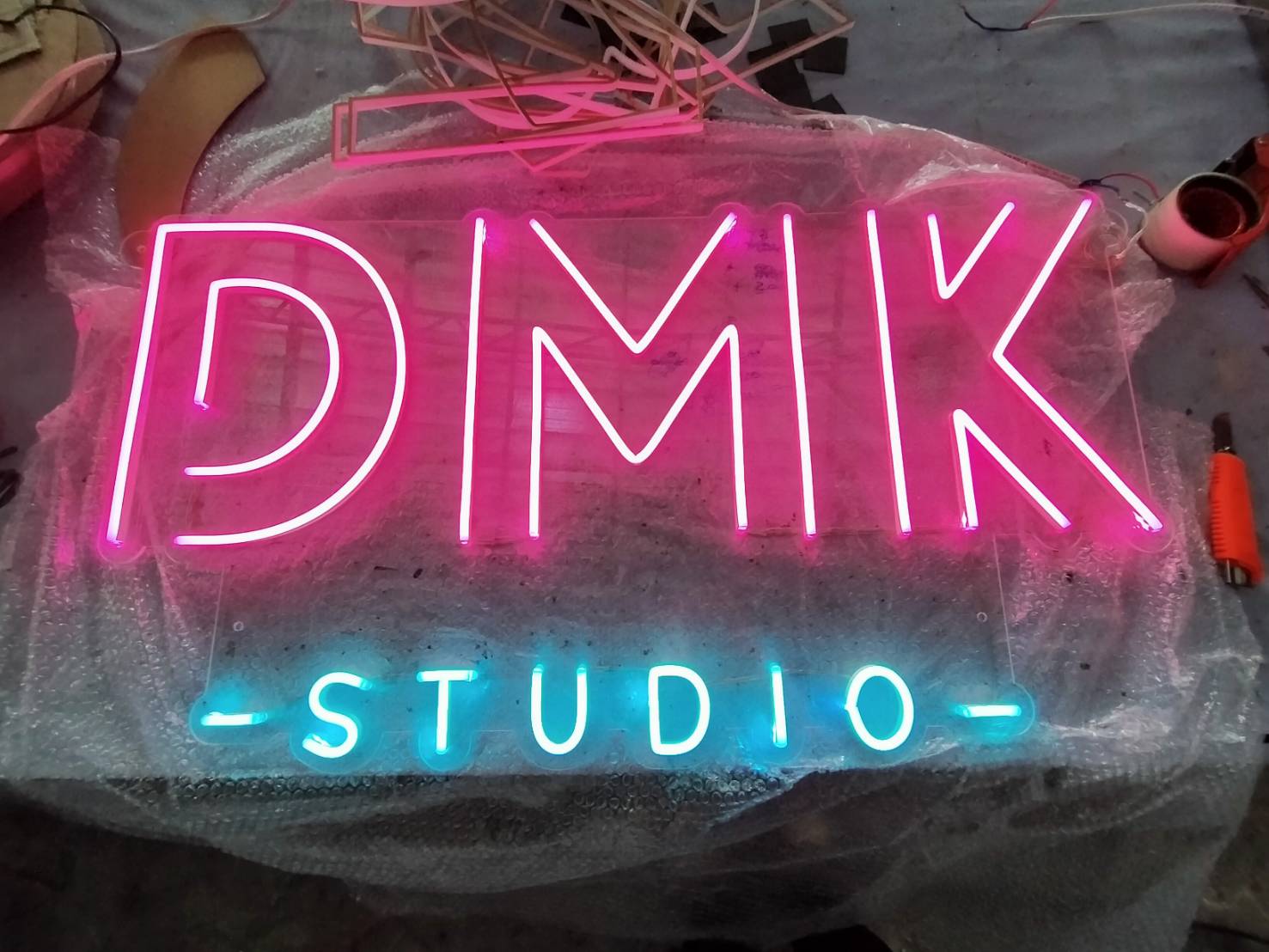 ป้ายไฟLED นีออนเฟล็ค งานDMK STUDIO