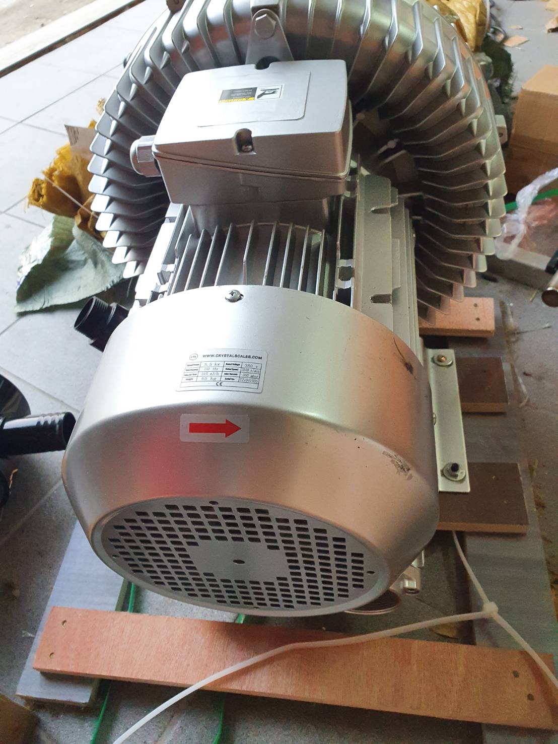 พัดลมโบรเวอร์เป่าอากาศ และ ดูดอากาศ Ring Blower JQT 5500W 380V ขนาด 7.5 แรงม้าใช้ลมดูดหรือลมเป่าสำหรับงานอุตสาหกรรม