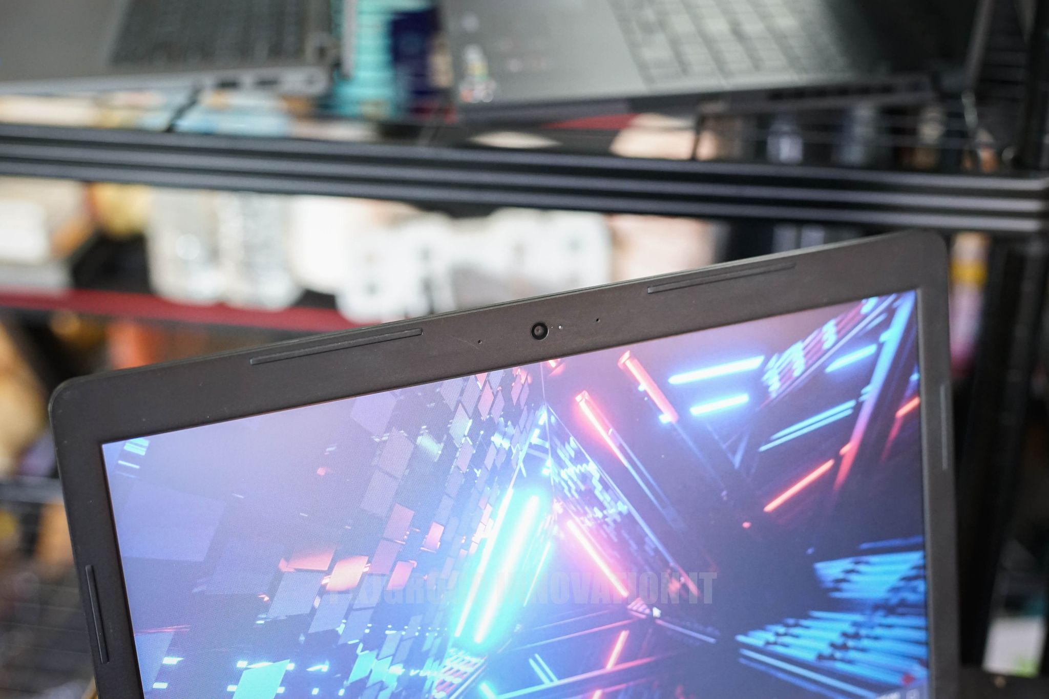 โน๊ตบุ๊คทำงานมือสอง Dell Latitude 3490 i5-8250U RAM 8GB SSD 120 GB