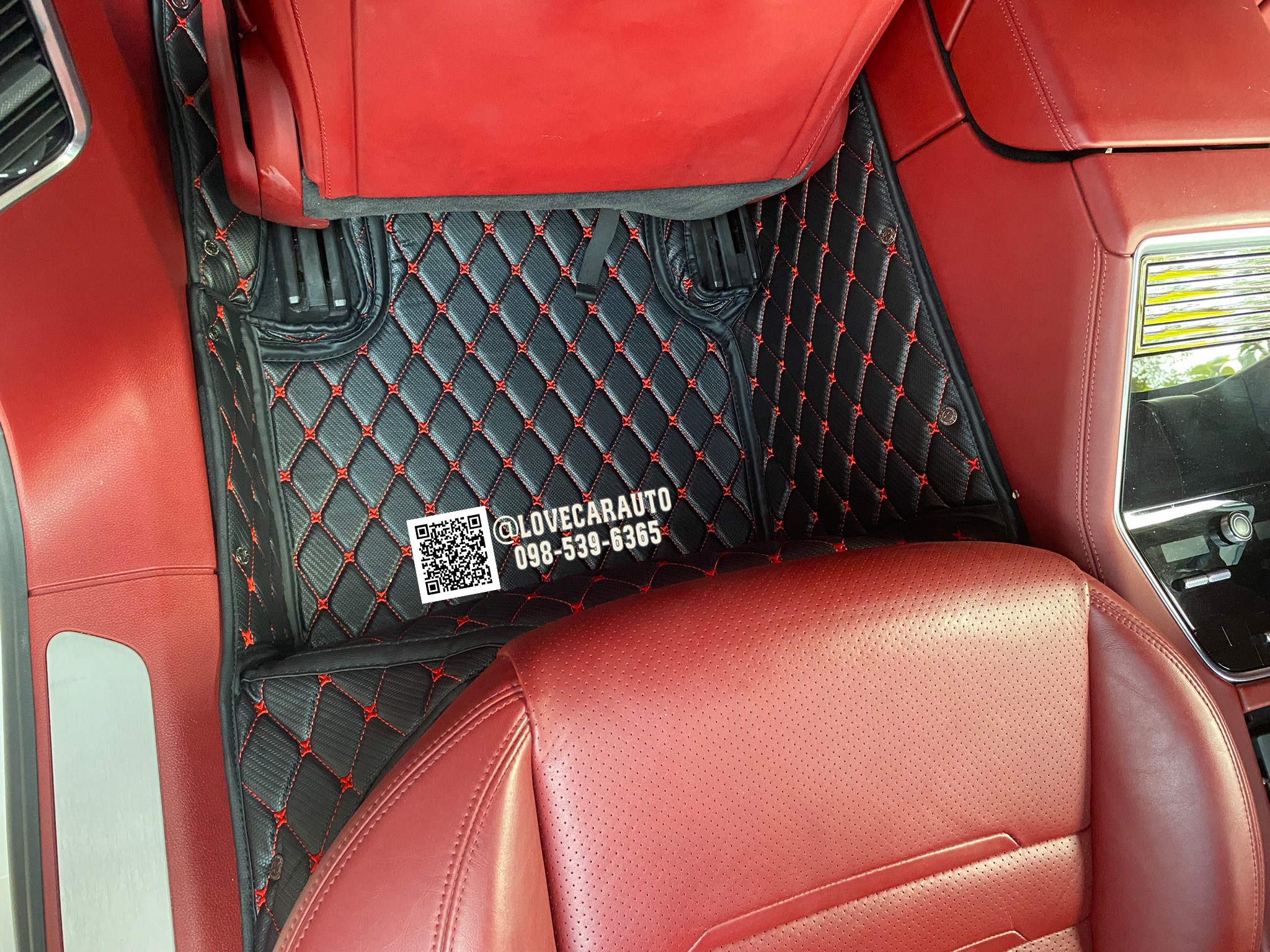 พรม6D Porsche Panamera 4 EHybird 2023 ลายเคฟล่าสีดำด้ายแดง