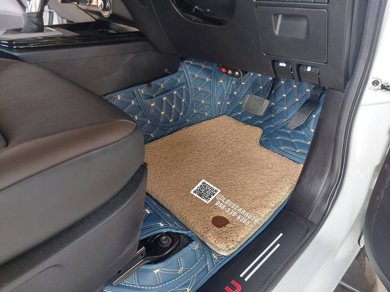 พรมปูพื้นรถยนต์ Isuzu Dmax 4Door 2023 vvip สีน้ำเงินด้ายทอง +ไวนิลครีม