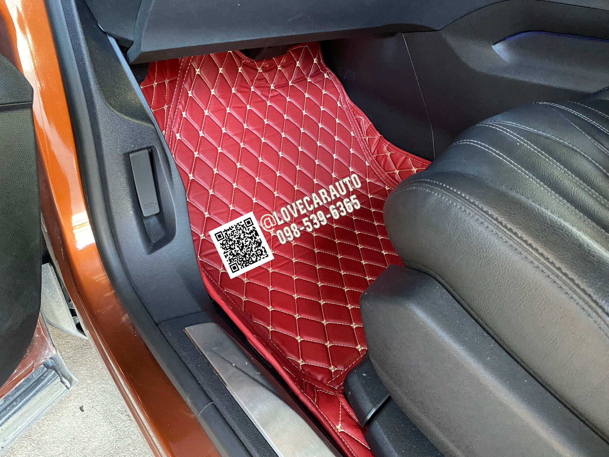 พรมปูพื้นรถยนต์ พรม6D Peugeot 3008 สีแดงไวน์