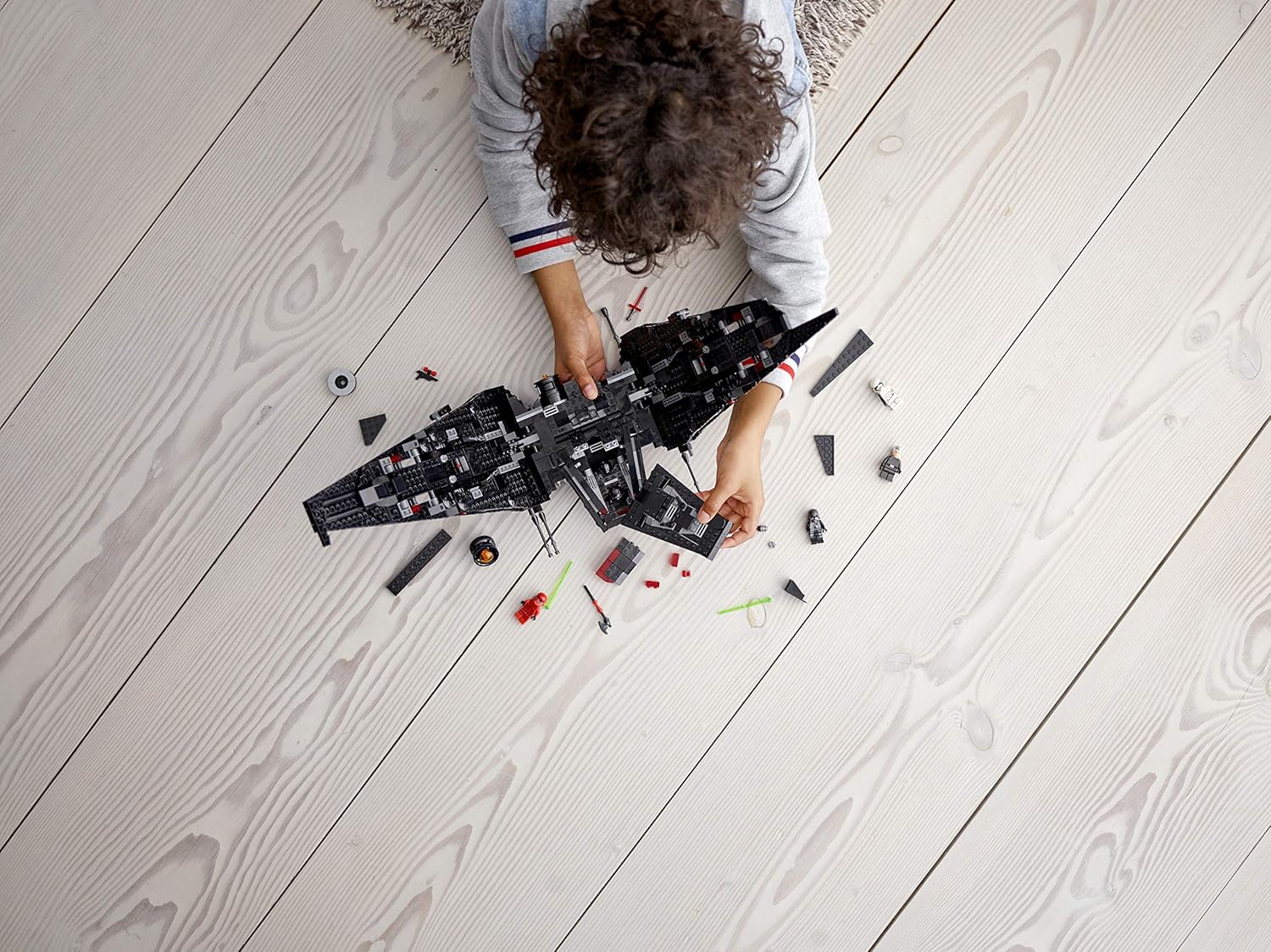 **MTS Toys**เลโก้ Lego Star Wars 75256 : Kylo Ren's Shuttle