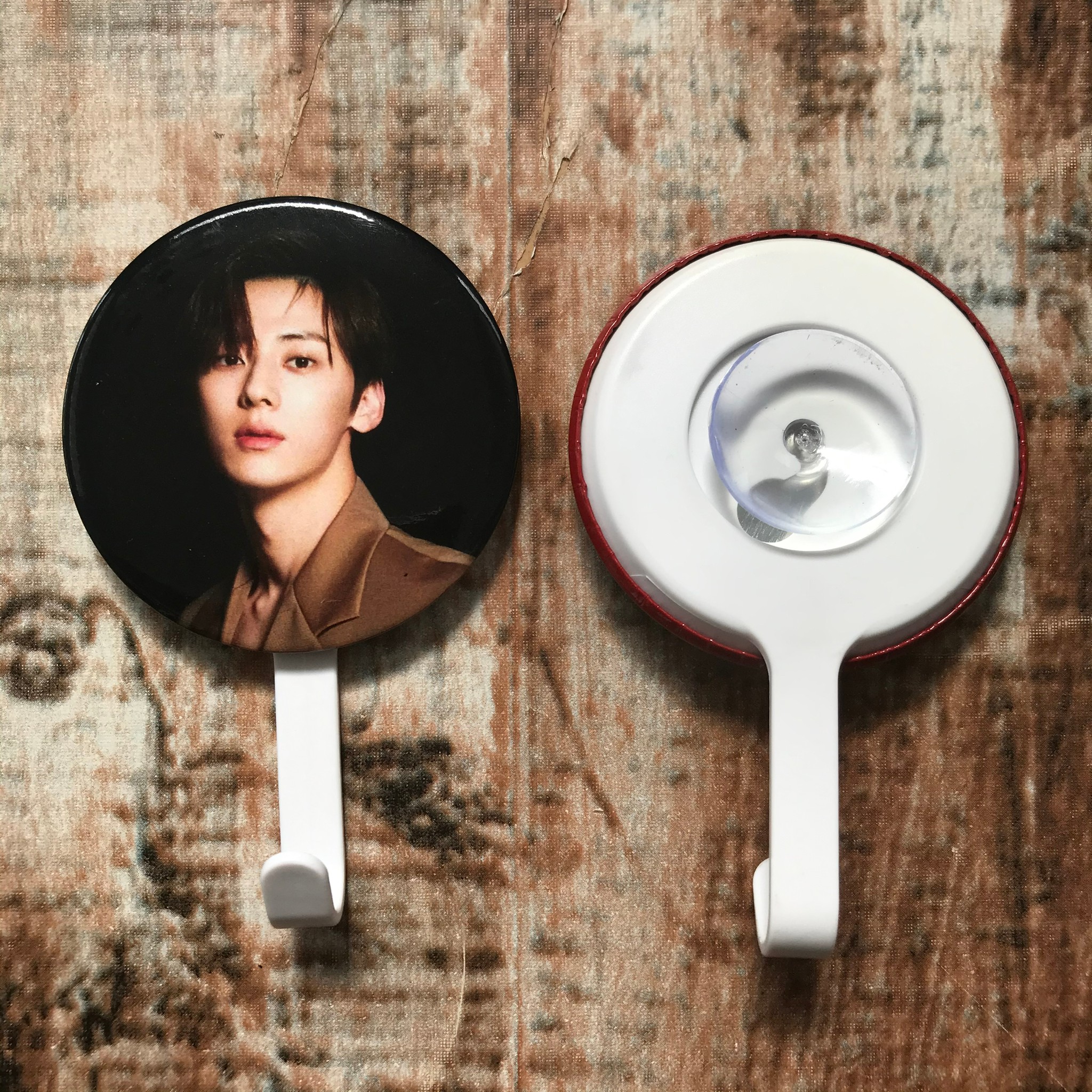 ที่แขวนของ มี2แบบแบบติดกระจก / ติดตู้เย็น วงกลมขนาด 5.8cm