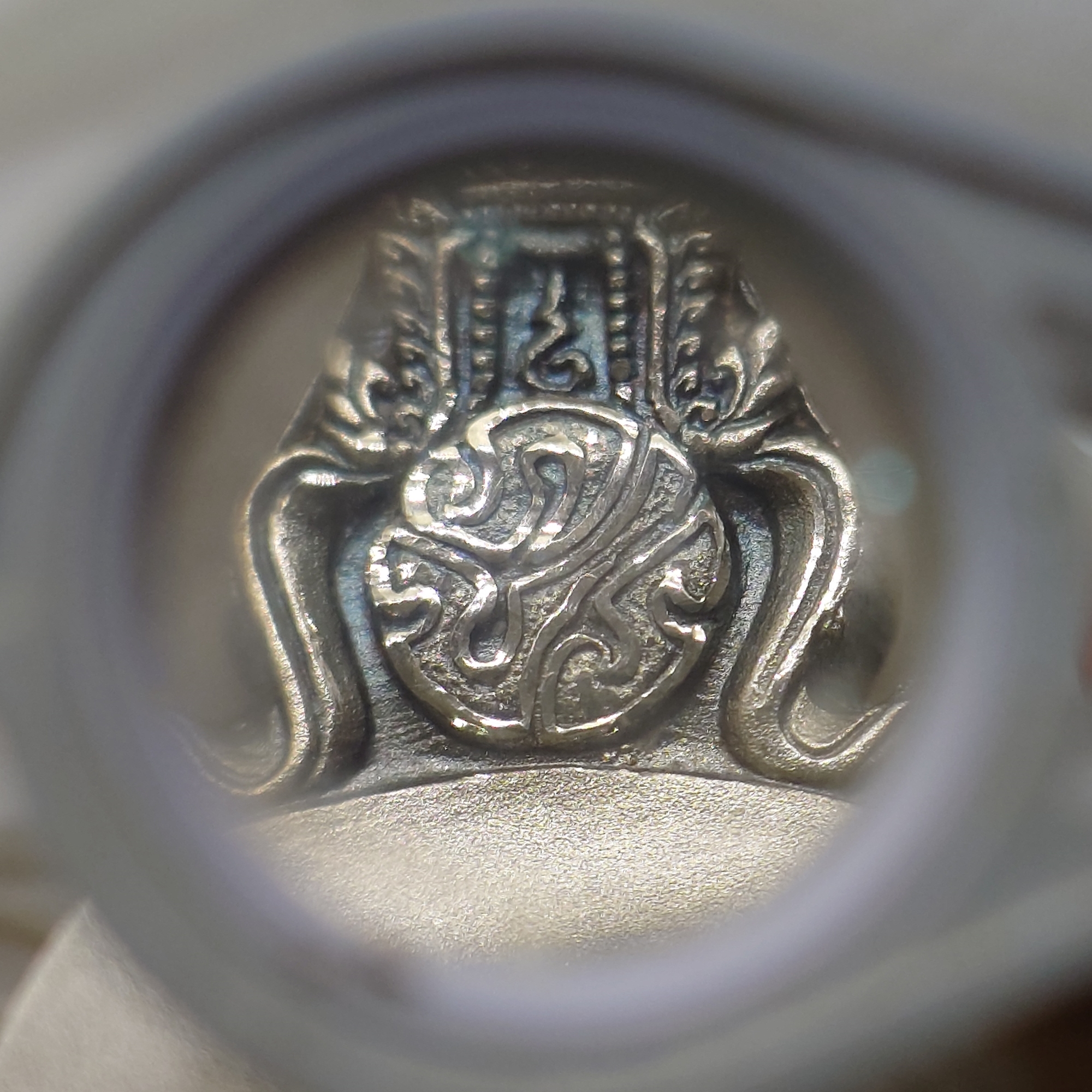 เหรียญพระมหาชนก เนื้อเงิน พิมพ์ใหญ่ บล็อก ป ขาด ปี2539 มีแต่เหรียญ