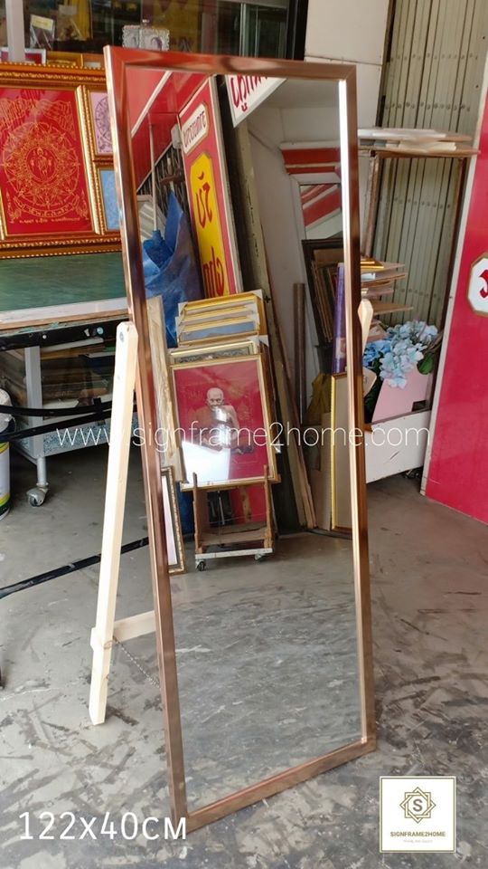 กรอบกระจกเงาแบบ เต็มตัว มีขาตั้งและพับเก็บได้ สีโรสโกล rosegold ขนาดกระจก 40*122ซม