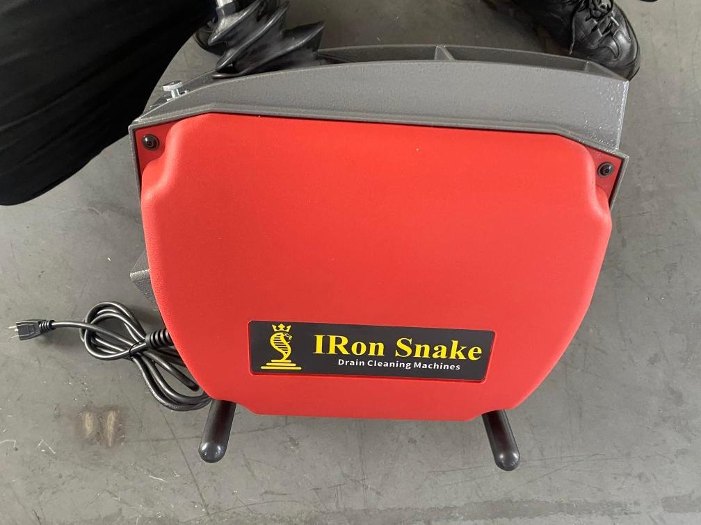 เครื่องทะลวงท่อ งูเหล็ก ironsnake รุ่น D-170 งูเหล็กทะลวงท่อ เครื่องทะลวงท่อไฟฟ้า