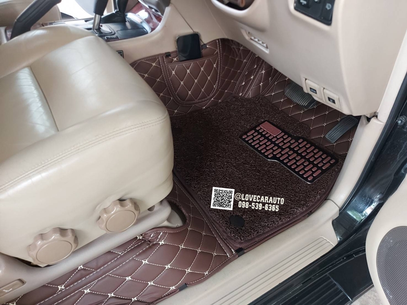 พรมปูพื้นรถยนต์ 7D Land cruiser VX100 สีกาแฟ + ไวนิลน้ำตาล เต็มคัน