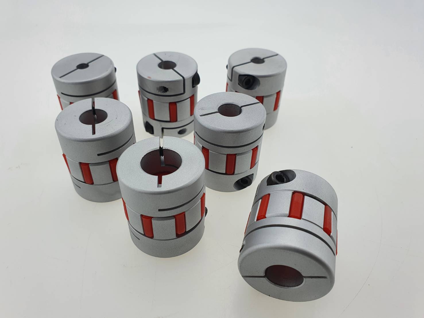 Jaw Coupling JM30C L35คัปปลิ่ง (ยอย)ประกบเพลา สำหรับเครื่อง CNC เครื่อง3D print และใช้ส่งกำลังเพลา ขนาด7มม ถึง 14 มม
